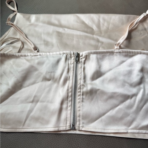 Women's Cream Spaghetti Strap SatinTop Size Large EUC - Picture 4 of 4